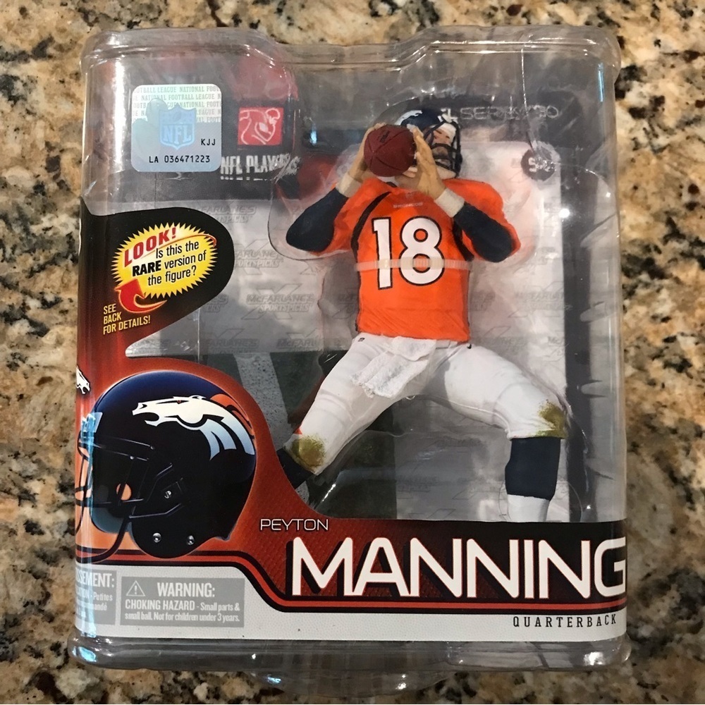 🏈Peyton Manning #18 Denver Broncos Figurine